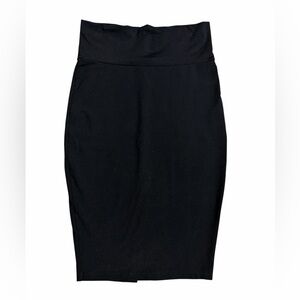 Arden B Classic Black Pencil Skirt